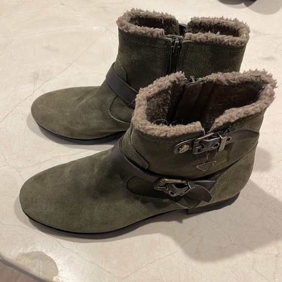 Marc Fisher Booties - Picture 2 of 9